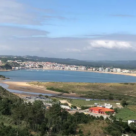 Bela Baia Apartmán Salir de Porto